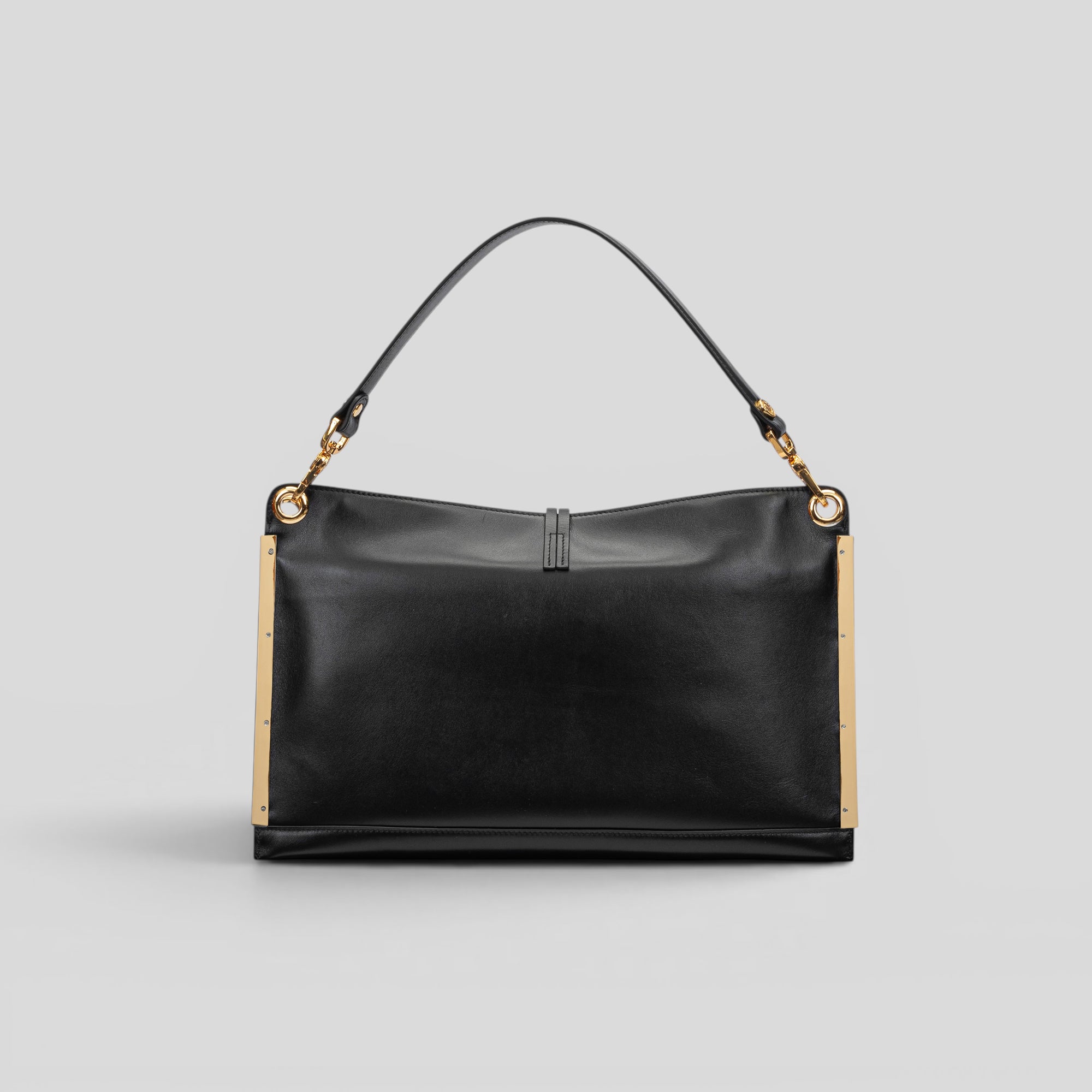Borsa a mano ESSENZA in pitone nero
