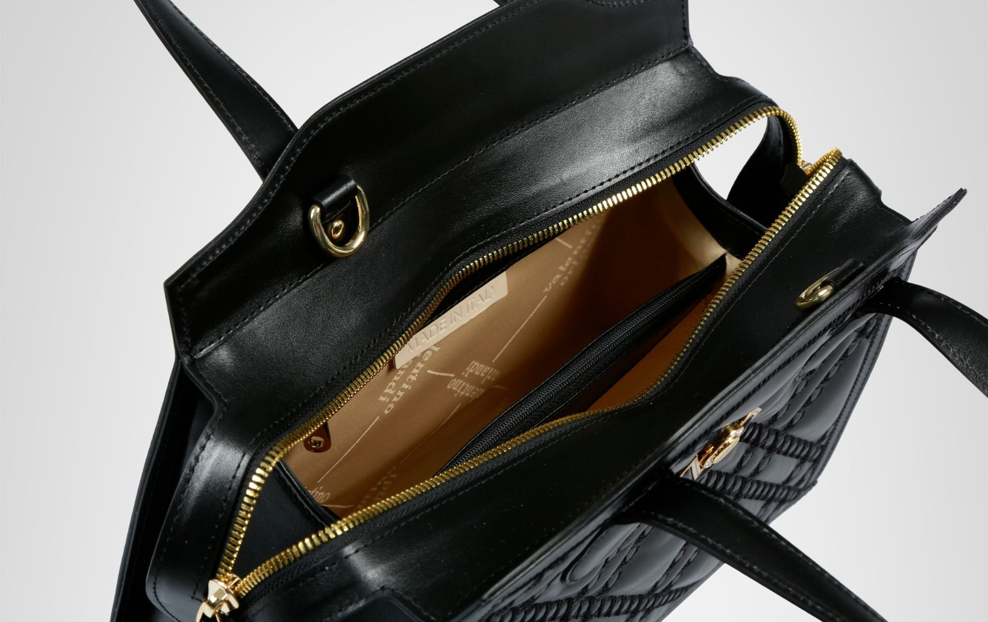 Borsa a mano Lyn in vitello